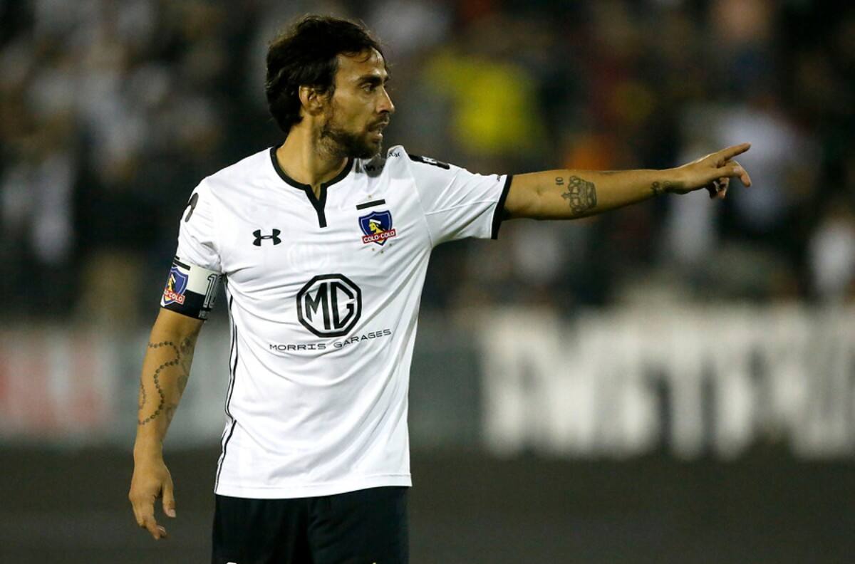 Jorge Valdivia: "Blanco y Negro dejó a los jugadores como inconscientes ante la situación que vive el país"
