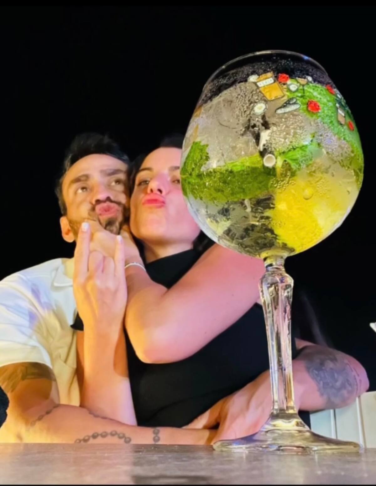 Jorge Valdivia junto a Maite Orsini.