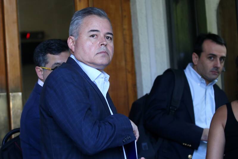 El secretario general de la ANFP. Un hombre de pocas palabras públicas, que transita por la vereda de la gestión silenciosa y secreta.