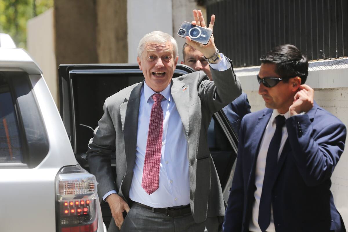 El Presidente Electo comienza a tomar decisiones de cara a su futuro gobierno, que arrancará el 11 de marzo del 2026. Foto: Agencia Aton