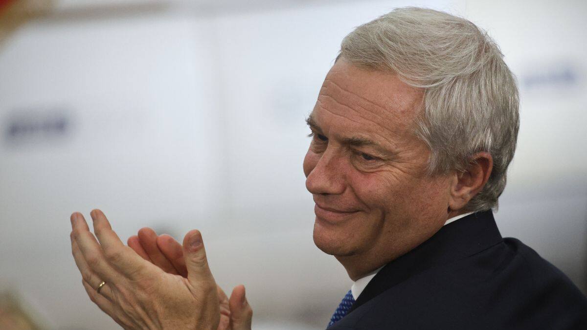 Presidente Kast se lleva al Gobierno a otro ex presidente de club del fútbol chileno