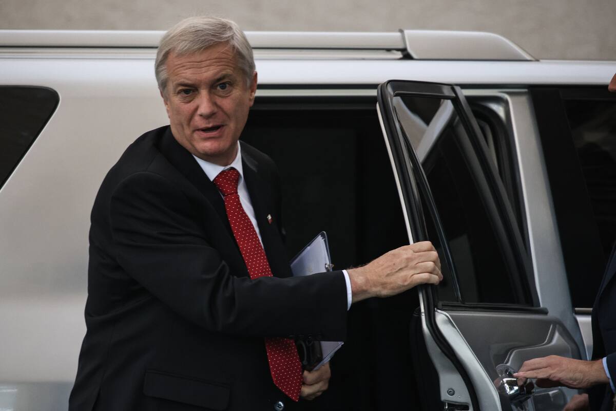 Con la cancelación del viaje, el resto de la agenda internacional del futuro mandatario queda en suspenso para los próximos días. Imagen referencial. Créditos: Diego Martin/Aton Chile.