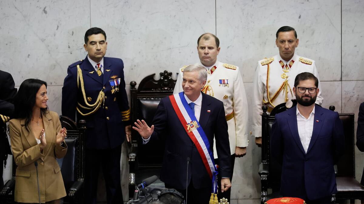 VIDEO | El momento en que José Antonio Kast es investido como Presidente de la República