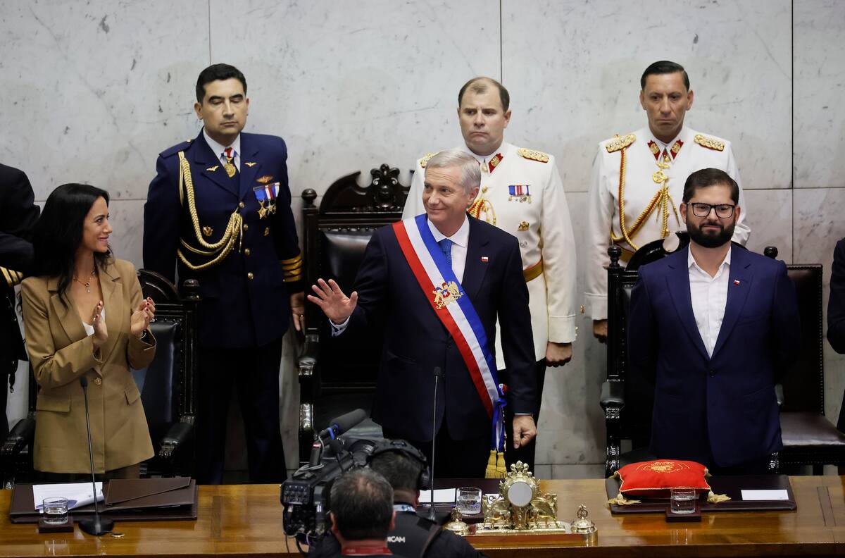 VIDEO | El momento en que José Antonio Kast es investido como Presidente de la República