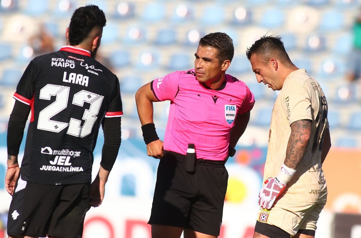 VIDEO | ¿Era penal? La polémica sanción de José Cabero que enfurece a los hinchas de Curicó Unido