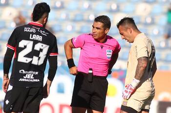 VIDEO | ¿Era penal? La polémica sanción de José Cabero que enfurece a los hinchas de Curicó Unido