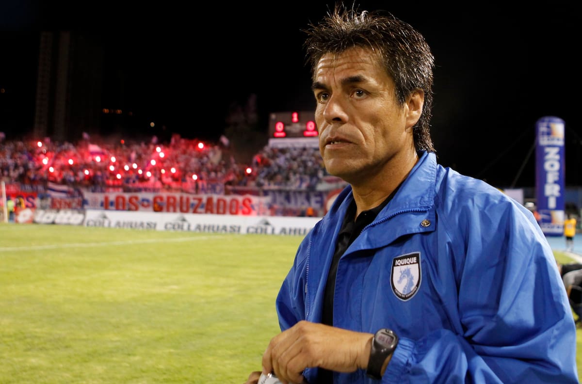 “En Iquique hay algo que escapa de toda lógica; es difícil que te encuentres con una camiseta de Colo-Colo, la U o la UC”