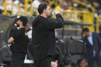 José Luis Sierra no descarta volver a Chile: “Mi sueño es dirigir en Europa, pero...”