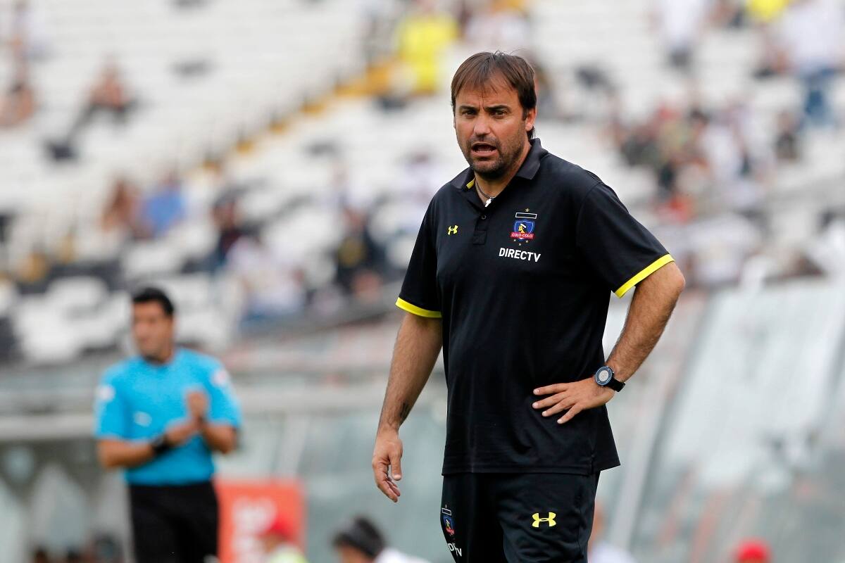 Ya fue DT albo y hoy está sin club. Foto: Christian Iglesias/Photosport