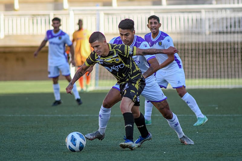José Luis Silva es titular inamovible en Lautaro de Buin. Crédito: Campeonatochileno.cl.