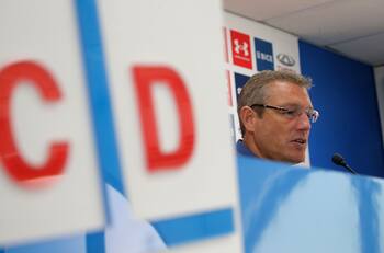 Menossi se suma a la lista: Los 10 refuerzos extranjeros que fracasaron en la UC en los últimos mercados de fichajes