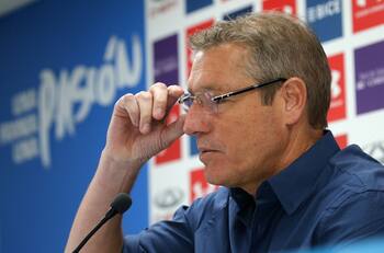 ¿Y si se apura la UC? Refuerzo internacional que buscan en San Carlos es hoy oficialmente libre