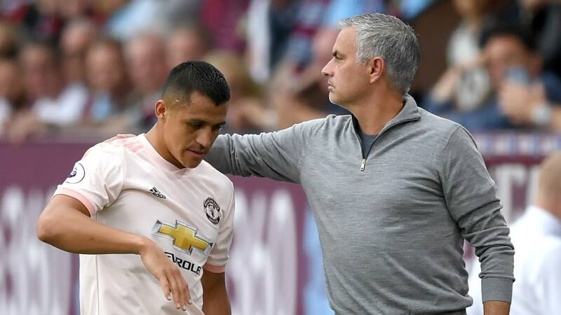 El portugués dirigió al chileno en el Manchester United.
