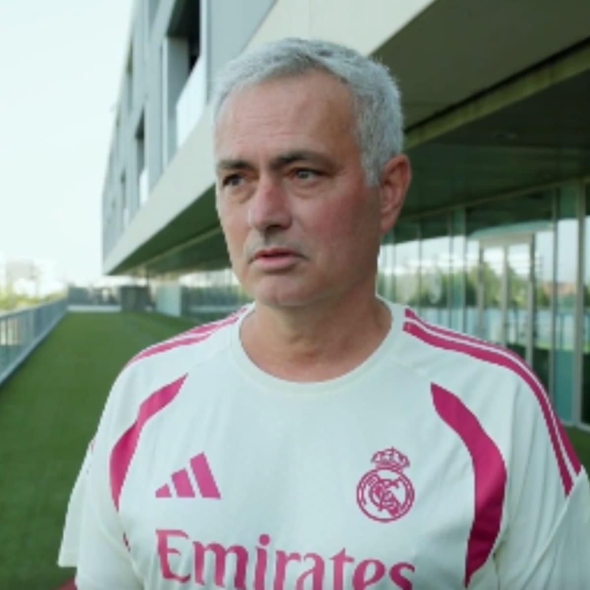 VIDEO | José Mourinho tras la primera práctica en el Real Madrid: “Que venga algún campeón del mundo”