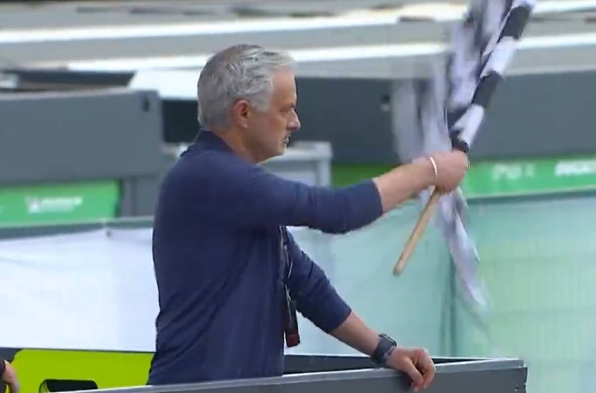 VIDEO | José Mourinho aprovecha su descanso para “pitutear” en el GP de Portugal