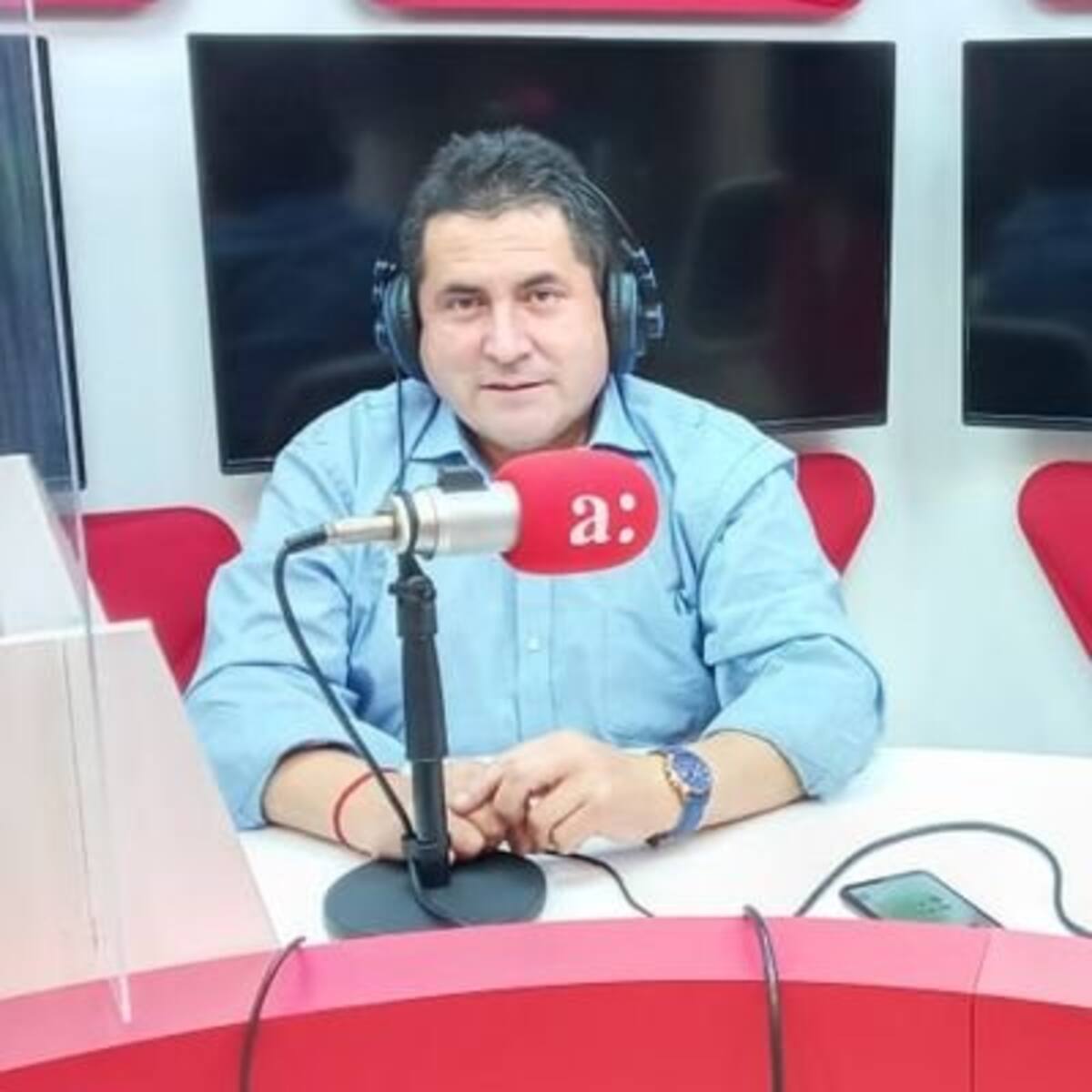 No pudo relatar el partido entre la U y Estudiantes.