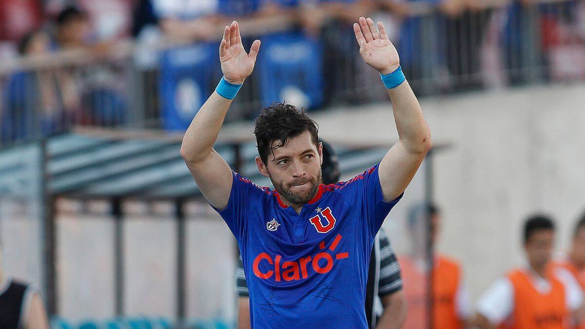 “Me fui con 32 años de la U y jugué hasta los 39; me dolió muchísimo pero quizás fue el momento justo”