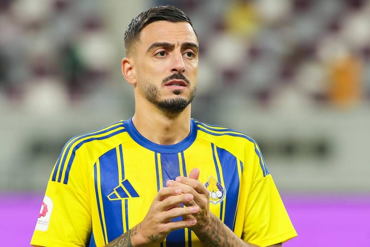 El delantero tuvo que abandonar Doha. Foto: @joselumato en Instagram.