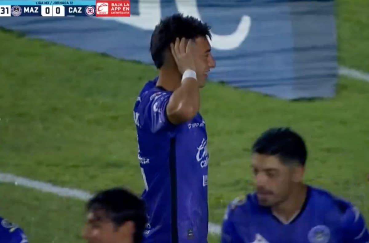 VIDEO | No fue citado a La Roja: Josué Ovalle la sigue rompiendo en México y ahora anotó este gol de cabeza