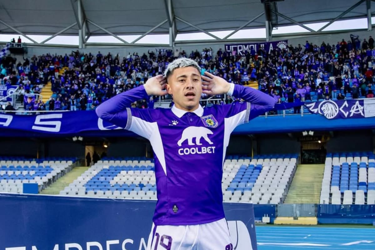El jugador en Deportes Concepción. Foto: @cotto_ovalle en Instagram.