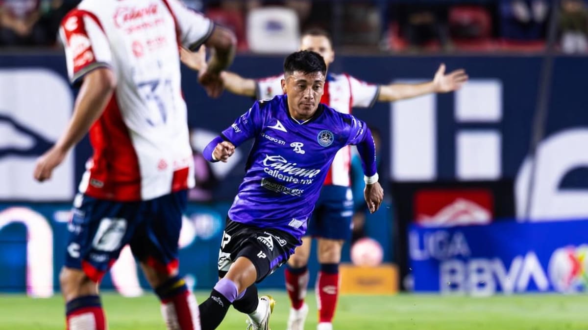 El drama sin solución del mejor chileno de la Liga MX: su equipo va a desaparecer