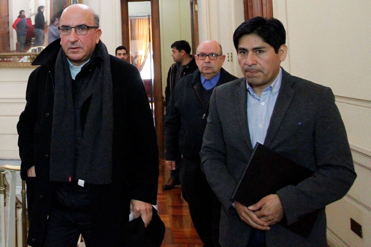 El alcalde de Renaico está prófugo tras no presentarse en la Cárcel de Traiguén para cumplir su prisión preventiva.