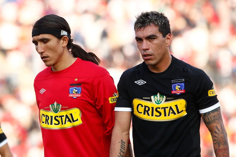 tuvo una compleja relación con Ivo Basay, que terminó con el meta fuera de Colo Colo en 2012. Foto: Aton.