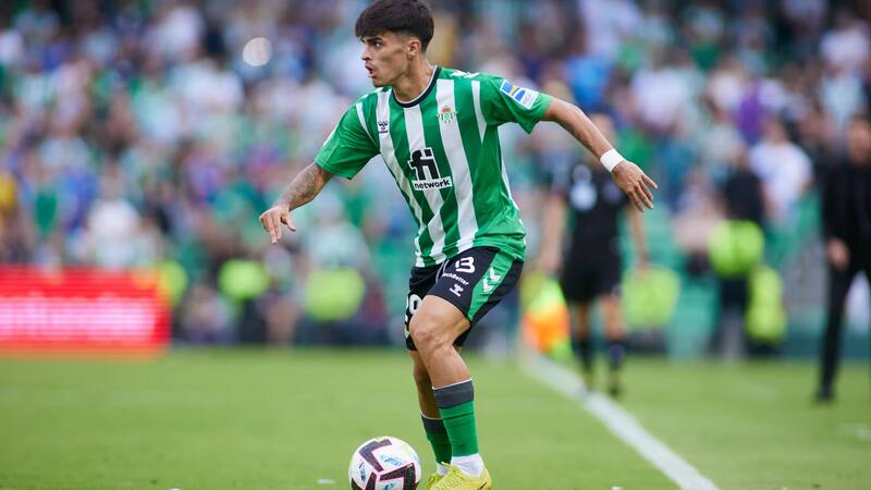 Juan Cruz podría salir del Betis.