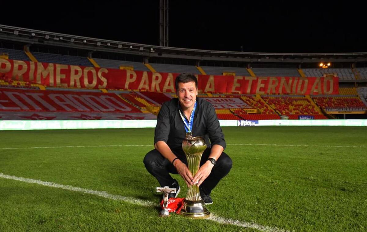 El estratega argentino hará su debut oficial el próximo 31 de enero ante Coquimbo Unido en el marco del Campeonato Nacional. Foto: Juan Cruz Real