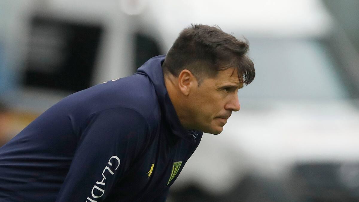 Se supo todo: U. de Concepción explicó la sorpresiva salida de su DT