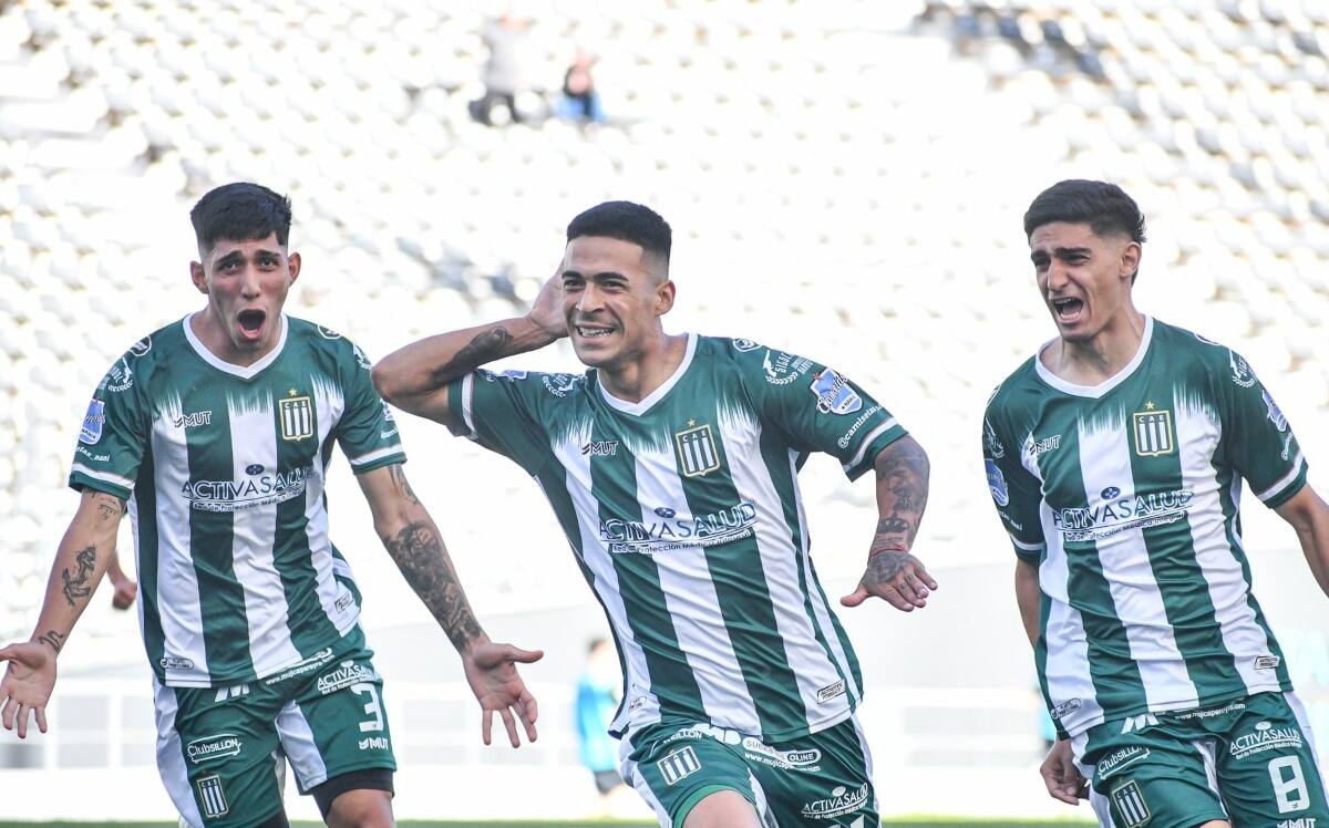 es hermano de Leandro Fernández.