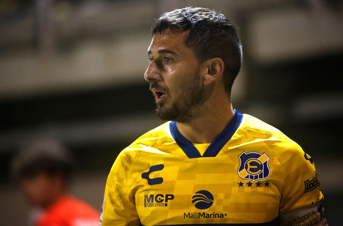 Misión permanencia: Juan Cuevas podría regresar al fútbol chileno