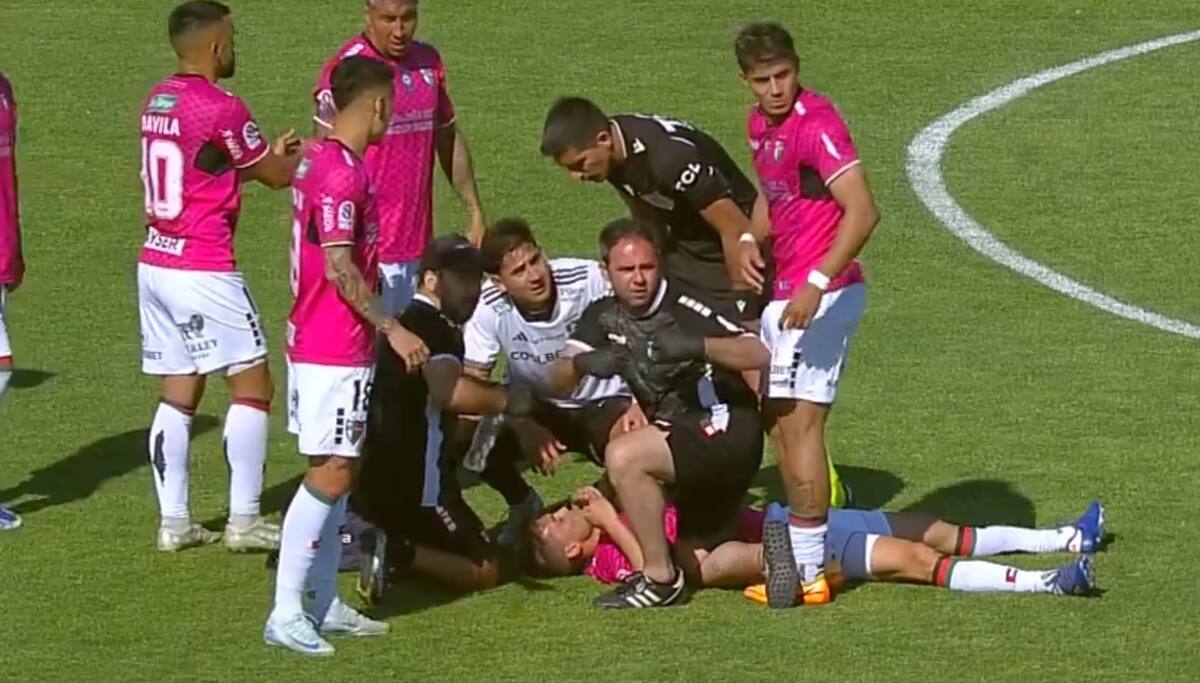 Juan Fernando Garro tras el fuerte cruce con Erick Wiemberg.