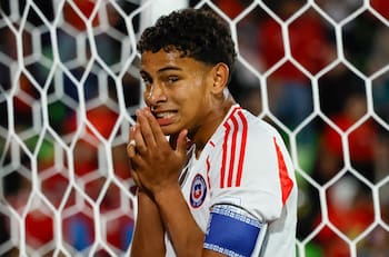 “Juan Francisco Rossel se tiene que ir de la UC, no puede estar en la banca todo el año”