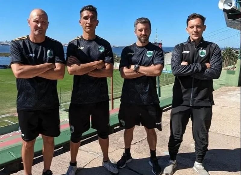 sueña con dirigir a Colo Colo en algún momento de su carrera. Foto: @Ramplajuniorsfc.