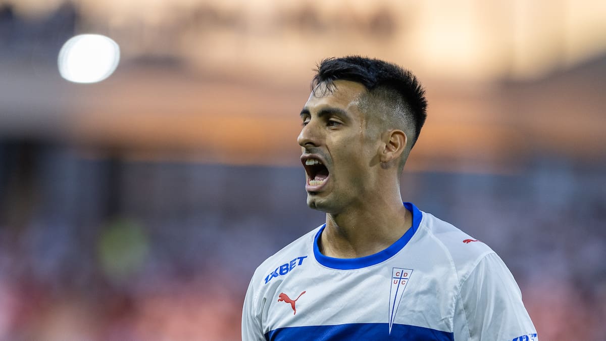 Daniel Garnero explicó la titularidad de Juan Ignacio Díaz por sobre Daniel González en la UC: “Es mejor”