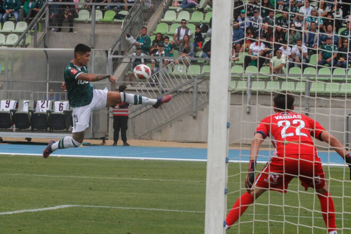 Juan Ignacio Duma en Santiago Wanderers. Foto: Aton