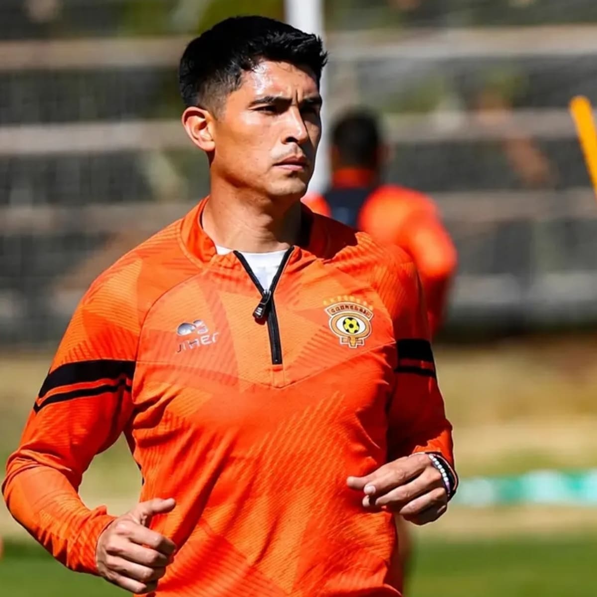 “Llegué a uno de los equipos más grandes del país; la camiseta de Cobreloa no cualquiera la sabe llevar”