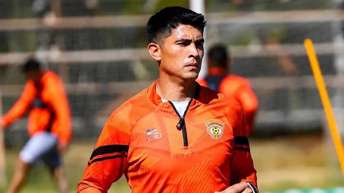“Llegué a uno de los equipos más grandes del país; la camiseta de Cobreloa no cualquiera la sabe llevar”