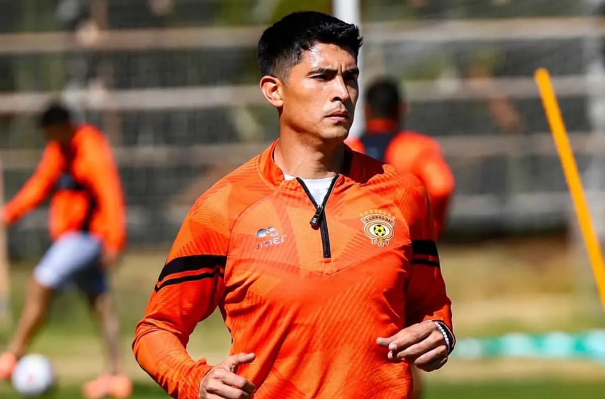 “Llegué a uno de los equipos más grandes del país; la camiseta de Cobreloa no cualquiera la sabe llevar”