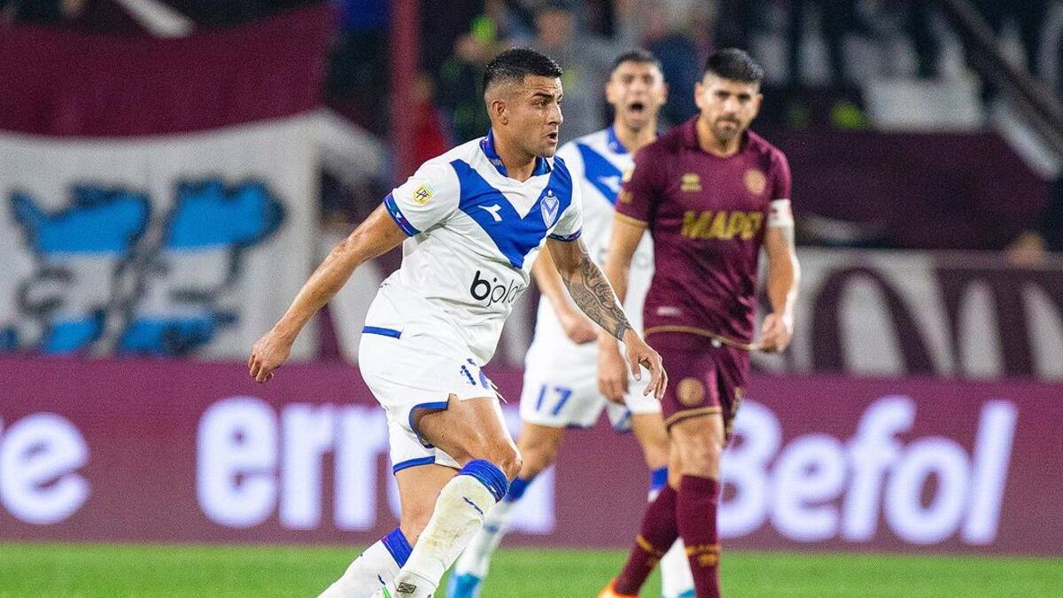 Sonó en Colo Colo: un chileno deja el fútbol argentino y jugará ante la U