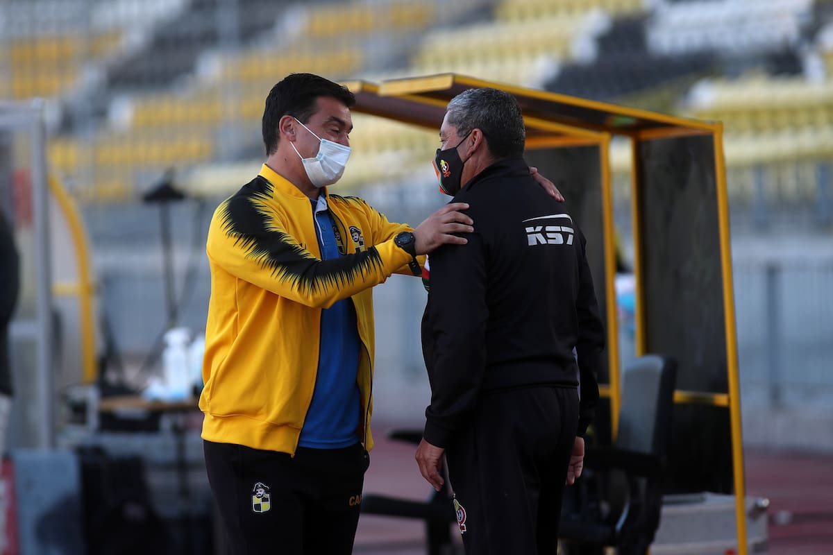 Febrero 2021, en pandemia. Ribera como técnico de Coquimbo, Huerta al mando de Cobresal. "Me gusta que esté harto tiempo y que tenga la posibilidad en todo ese lapso de poder reinventarse siempre".