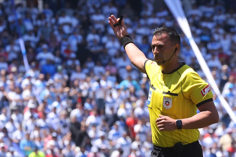 Es candidato para estar en el VAR de la próxima Copa del Mundo. Agencia Aton