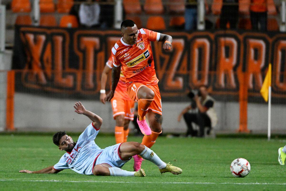explicó las polémicas declaraciones que realizó tras el partido ante Audax Italiano. Foto: Agencia Aton.