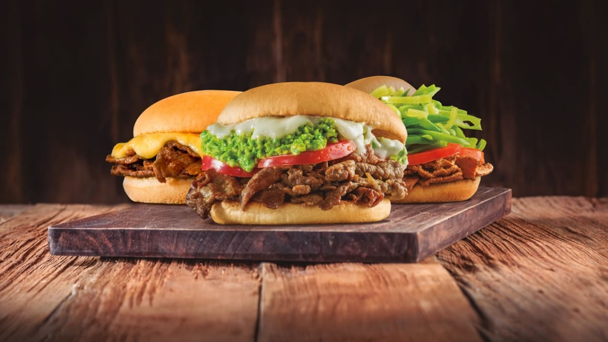 Hamburguesas y churrascos de Juan Maestro ya están disponibles en más de 400 puntos de venta: llegarán a supermercados