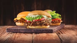 Hamburguesas y churrascos de Juan Maestro ya están disponibles en más de 400 puntos de venta: llegarán a supermercados