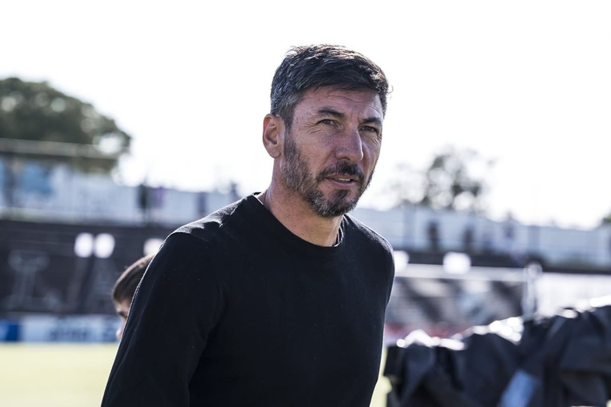 Actualmente es entrenador y su última experiencia fue en Danubio durante la temporada 2025.