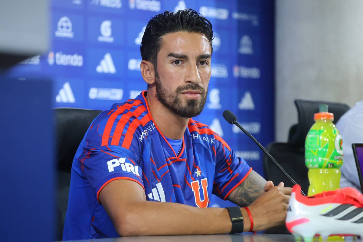 Fue presentado como refuerzo de la U. Foto: Aton.