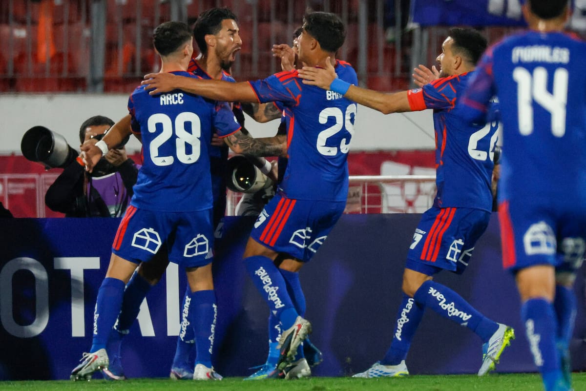 Abrió la cuenta en el Clásico Universitario. Foto: Aton.