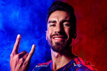 “Te esperamos en Pedrero”: Así reaccionaron los hinchas de Colo Colo a la presentación de Lucero en la U